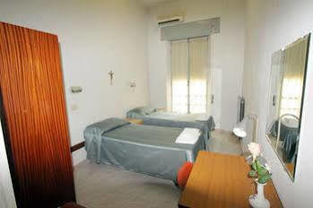 Hotel Casa Per Ferie Margherita Diomira Rom